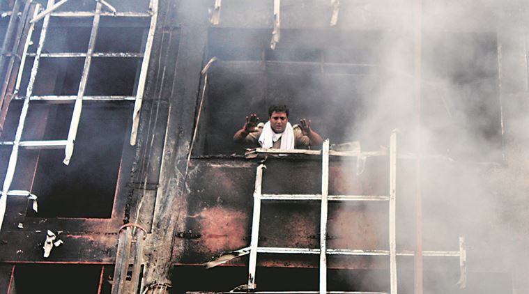 lucknow hotel fire