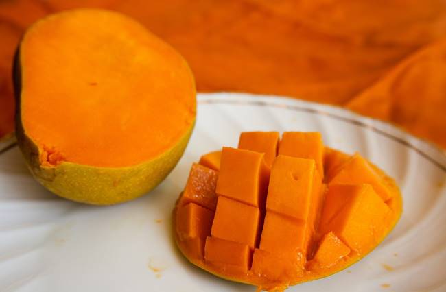 Mango, mango health benefits, mango diabetes cancer, mango skin ageing, mango cholesterol, mango heart health, mango immunity, mango sex drive, indian express, indian express news