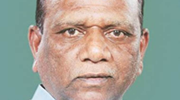 Gujarat BJP MP dubs IAS officer 'angrez' over demolition drive