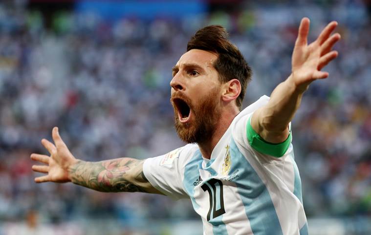 FIFA World Cup 2018: Argentina strike late to beat Nigeria 2-1, through ...