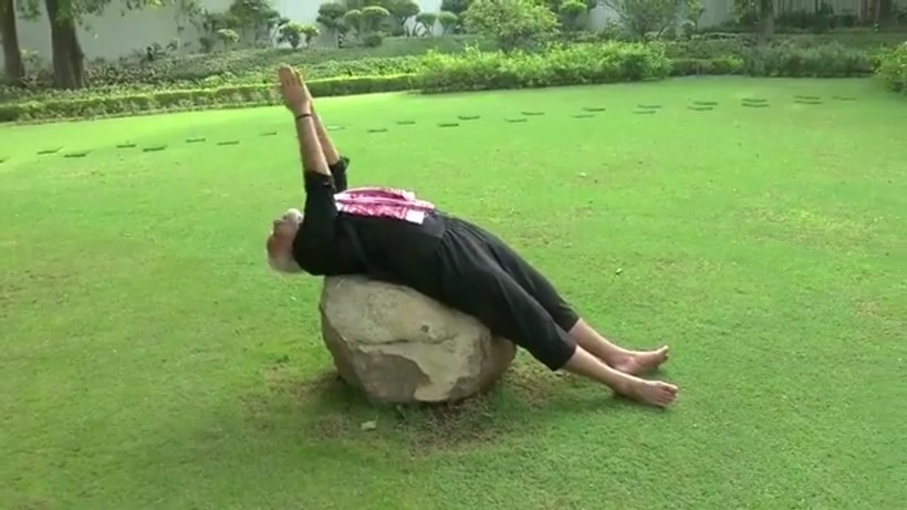 Here's how Narendra Modi stays fit, responding to Virat Kohli's fitness challenge