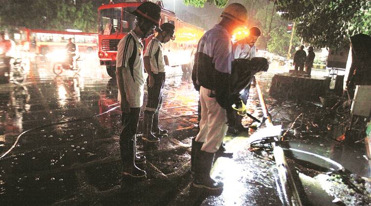 As heavy monsoon showers lash Pune, commuters struggle with traffic snarls, road restrictions