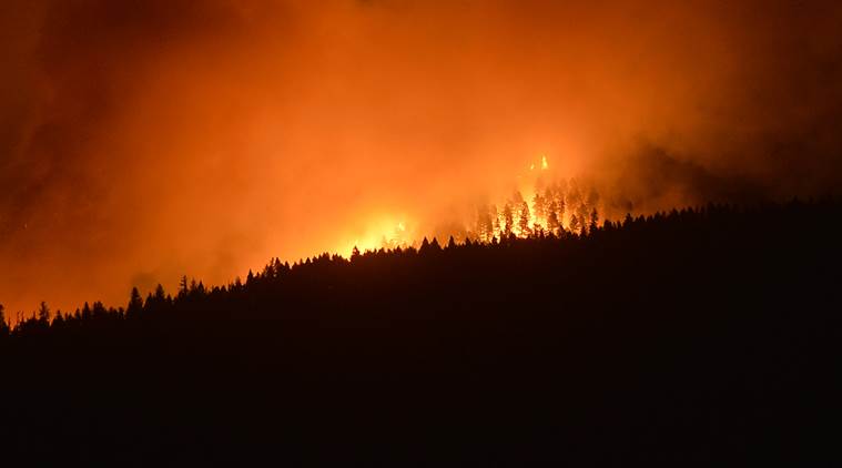 fire at dumping ground, dumping ground in flames, Kalyan dumping ground fire, maharashtra news, indian express