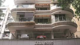 Ghatkopar: Four injured as lift collapses