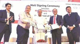 nissan, kerala, nissan kerala pact, nissan motors, kerala signs mou with nissan, digital hub, pinarayi vijayan, indian express