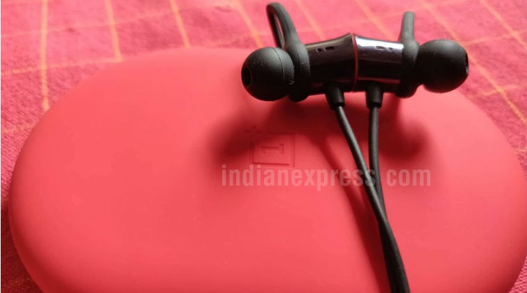 Best sony wireless earphones under online 5000