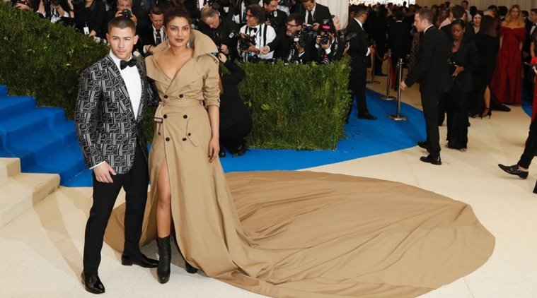 Priyanka Chopra Nick Jonas engagement, Priyanka Chopra Nick Jonas pics, Priyanka Chopra engagement, Priyanka Chopra fashion, Priyanka Chopra Nick Jonas marriage, indian express, indian express news