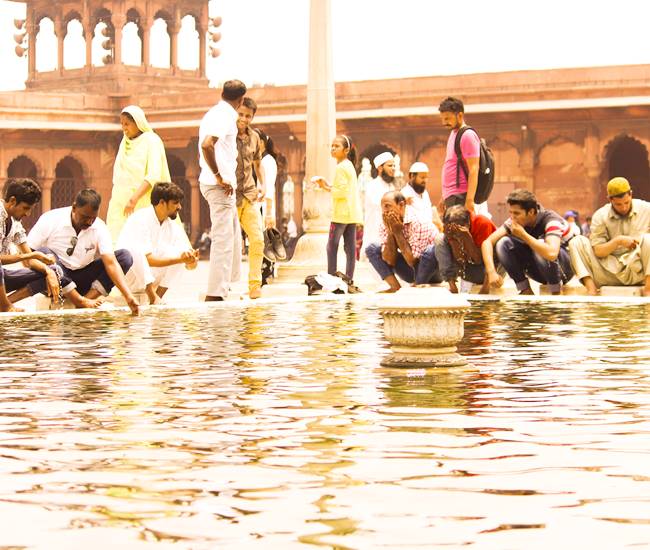 ramadan, ramzan, ramadan 2018, how muslims are observing ramadan, ramadan 2018 india, ramadan mubarak, ramadan quotes, ramadan wishes, ramadan 2018 date, ramadan 2018 time table, indian express, indian express news