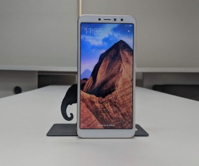 Xiaomi Redmi Y2, Redmi Y2 price, Redmi Y2 price in India, redmi y2 full specifications, redmi y2 amazon, redmi y2 amazon sale redmi y2 mobile, Redmi Y2 Launch Date, Xiaomi Y2 mobile, Redmi Y2 Launch, miui 10, miui 10 launch