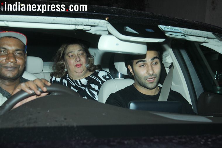 ranbir kapoor family at sanju screening