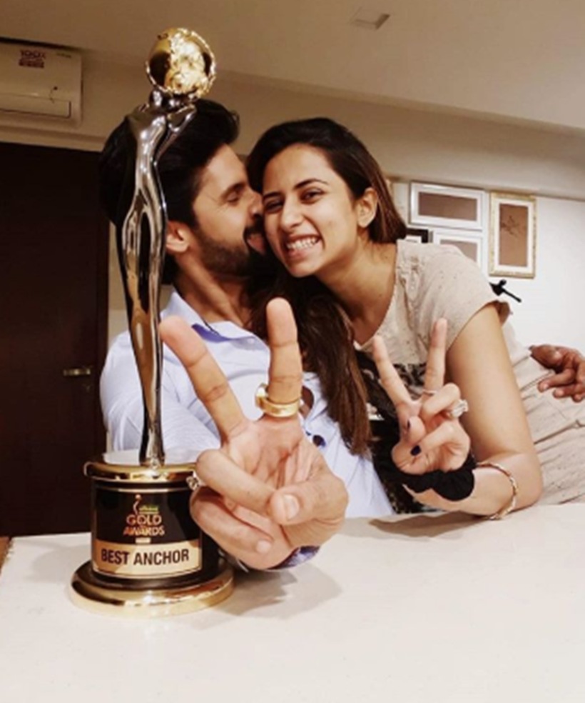 Sargun Mehta, Ravi Dubey