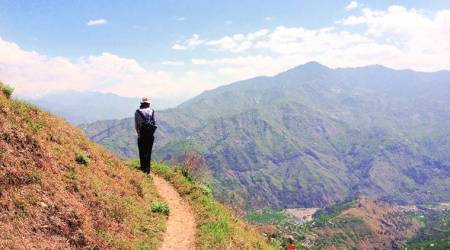 travelling, travelling solo, travelling with family, different ways of travelling, exploring while travelling, indian express, indian express news