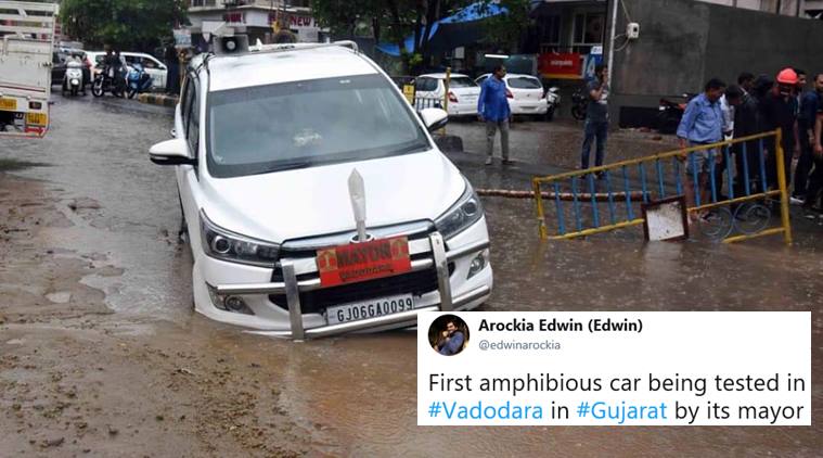 Vadodara Mayor’s car gets stuck in pothole, Tweeple take a jibe