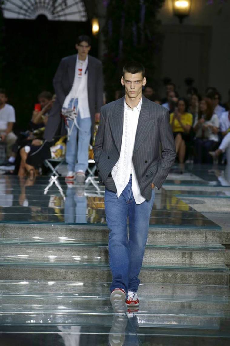 Versace fashion show, Versace summer spring collection, Versace 2019 men's collection, Versace latest men collection, Kendall Jenner Versace, Bella Hadid Versace, indian express, indian express news