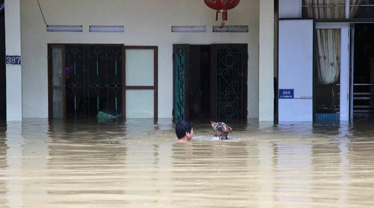 Vietnam: Floods and landslides kill seven, leave 12 missing