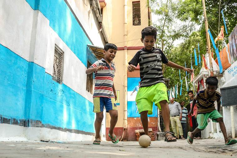 FIFA 2018, FIFA, football, football world cup, football Kolkata, Football West Bengal, Football world cub west bengal, Football world cup Kolkata, Messi, Argentina, FIFA news, sports news, Indian Express