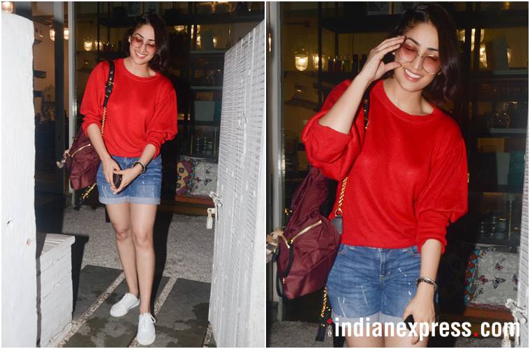 Yami Gautam, Janhvi Kapoor, Khushi Kapoor, Yami Gautam street style, Janhvi Kapoor street style, Khushi Kapoor street style, Yami Gautam latest photos, Janhvi Kapoor latest photos, Khushi Kapoor latest photos, celeb fashion, bollywood fashion, indian express, indian express news