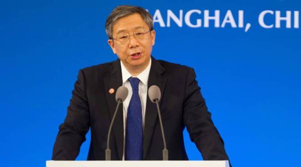 China reshuffles central bank monetary policy committee, Governor Yi named chief