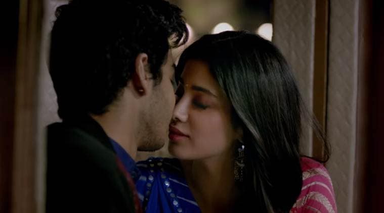 janhvi kapoor, ishaan khatter in zingaat