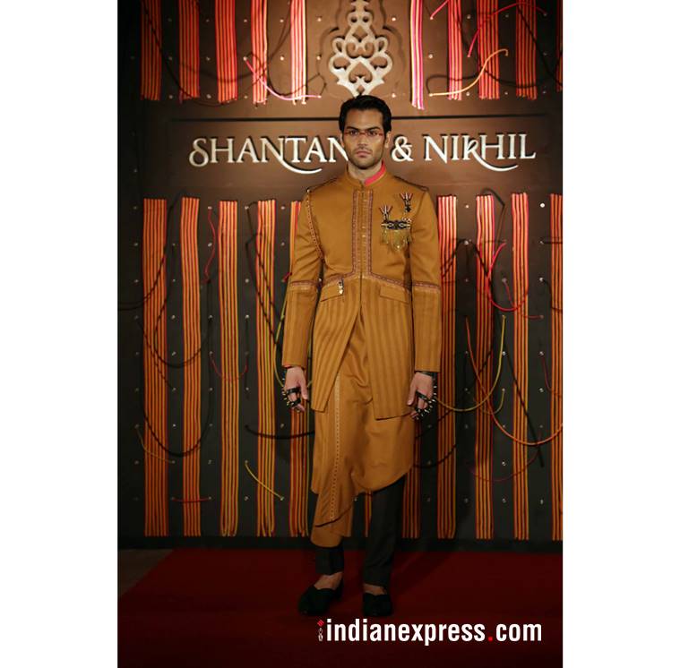 namaste england, parineeti choprta, arjun kapoor, shantanu and nikhil,independence, parineeti chopra latest photos, indian express, indian express news