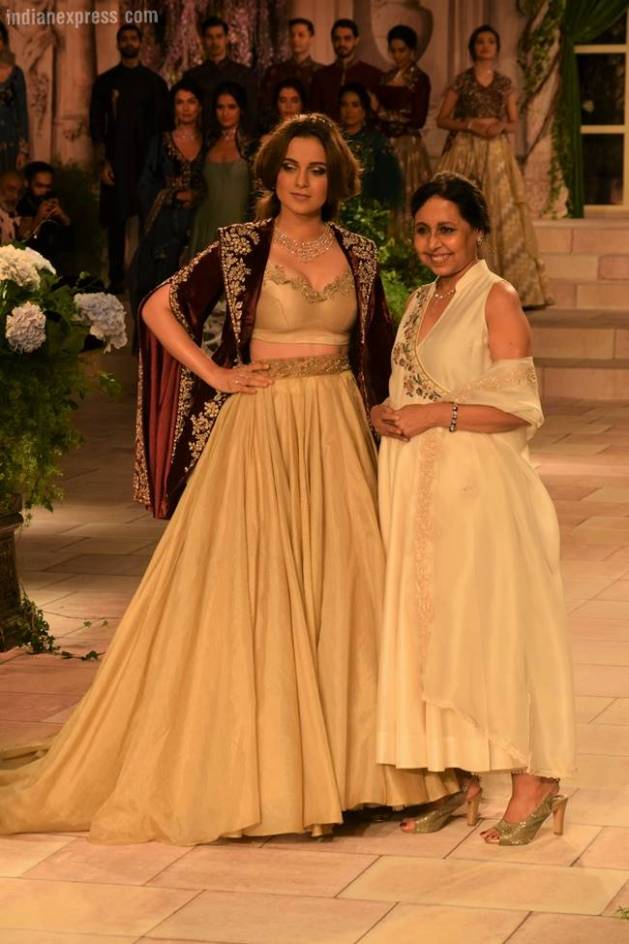 Kangana Ranaut, Anju Modi, Anju Modi India Couture Week 2018