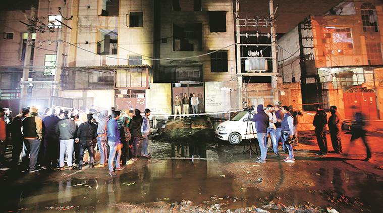 Seized after Bawana fire: To get rid of 900 kg firecrackers, police seek some outside help
