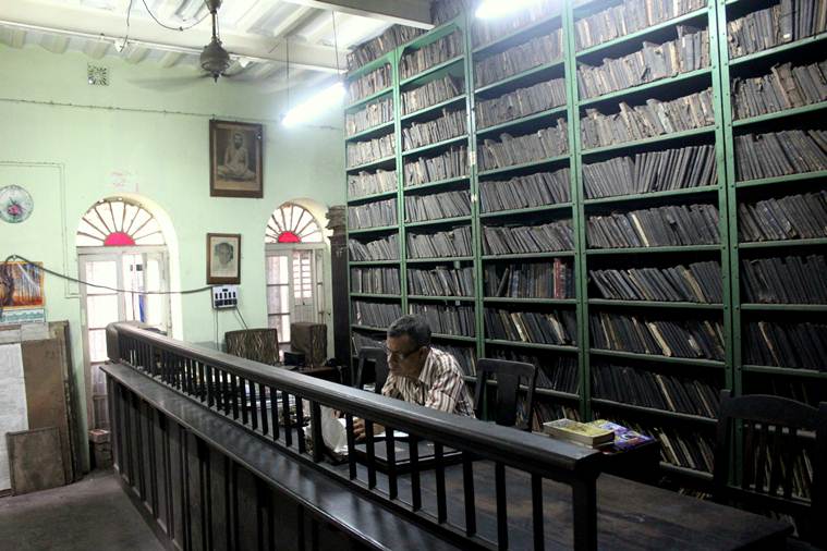 Narrating decay and guilt: A library on Beadon Street in Kolkata ...