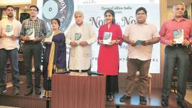 indian independence book, indian express journalists, seema chishti, sushant singh, javed akhtar, note by note, mumbai bookstore book launch, title waves bookstore, hindi film songs