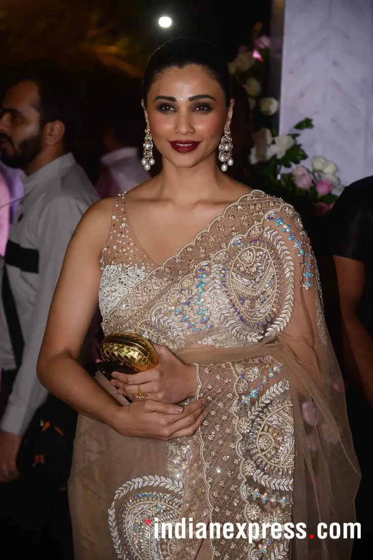 Shop Daisy Shah's Designer Saree, Dresses, Lehenga 2024