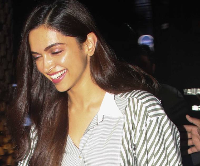 Deepika Padukone, Deepika Padukone latest photos, Deepika Padukone fashion, Deepika Padukone casual style, Deepika Padukone updates, Deepika Padukone latest pics, Deepika Padukone latest news, celeb fashion, bollywood fashion, indian express, indian express news