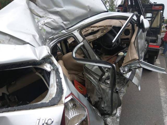 Delhi: Man, grandmother dead as their car is crushed between 2 buses