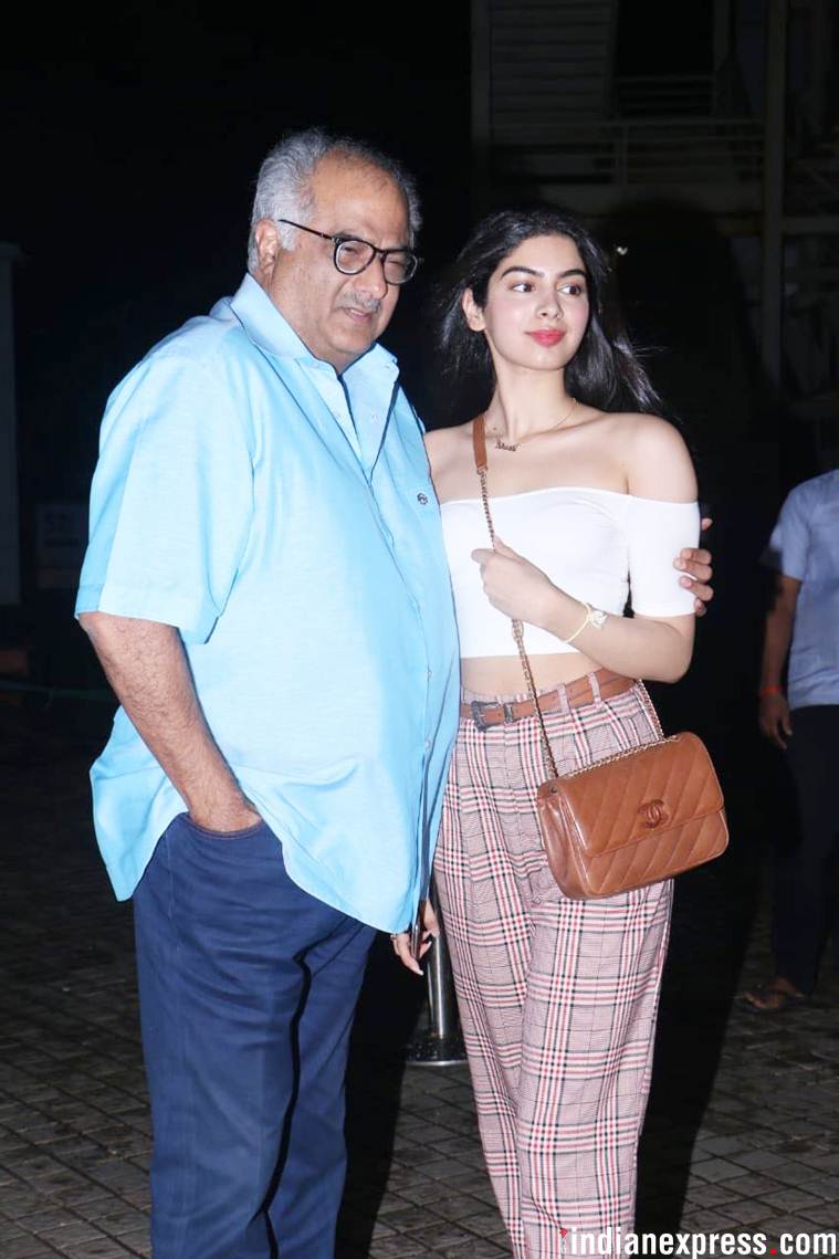 boney kapoor and khushi kapoor at the dhadak screening