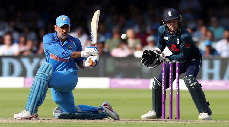 MS Dhoni, MS Dhoni runs, MS Dhoni batting, MS Dhoni India, India vs England, sports news, cricket, Indian Express