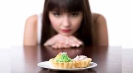 healthy foods for sweet cravings, healthy sweet foods, sugar cravings food, dates fruit, dark chocolate, yogurt, berries, sweet potato, indian express, indian express news