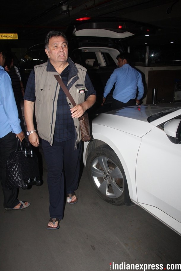 Rishi Kapoor back in Mumbai