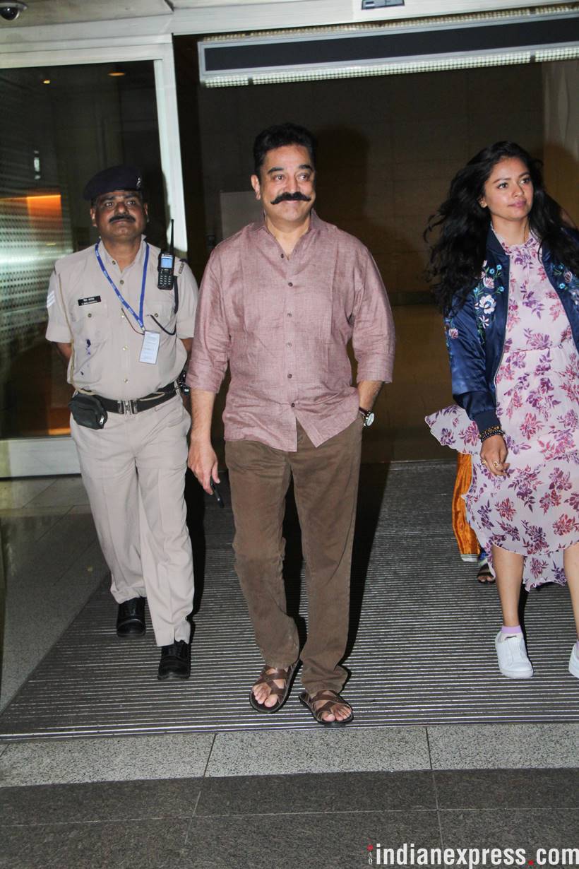 kamal haasan at airport
