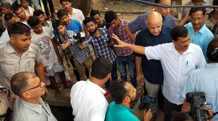 AAP govt set to approach SC today over services deadlock