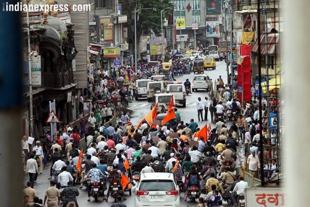 Marathas intensify protest for reservation on second day