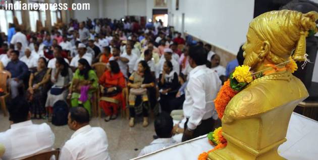 Marathas intensify protest for reservation on second day