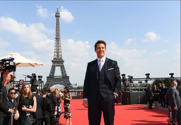 tom cruise in the paris world premiere of mission impossible fallout