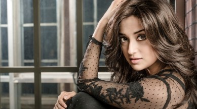 Monali Thakur