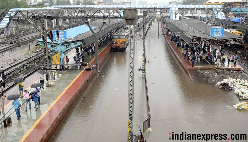 Heavy rains continue to lash Mumbai