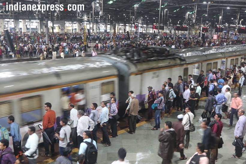 Heavy rains continue to lash Mumbai