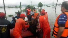 Rescue operation by NDRF at Vasai.Express photo10/07/2018. Mumbai, Mumbai rains, Mumbai rainfall, Mumbai flood, Mumbai local, Mumbai train tracks, Mumbai news, Indian Express news