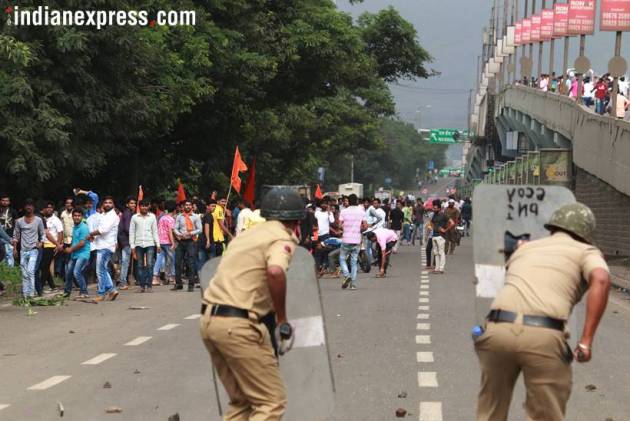 This is the violence that led to Maratha outfits withdrawing quota stir