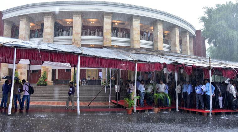 Maharashtra Assembly premises goes ‘powerless’, Houses fail to function