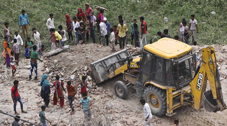 Noida buildings collapse: Contractors skip town, workers left with no money or food