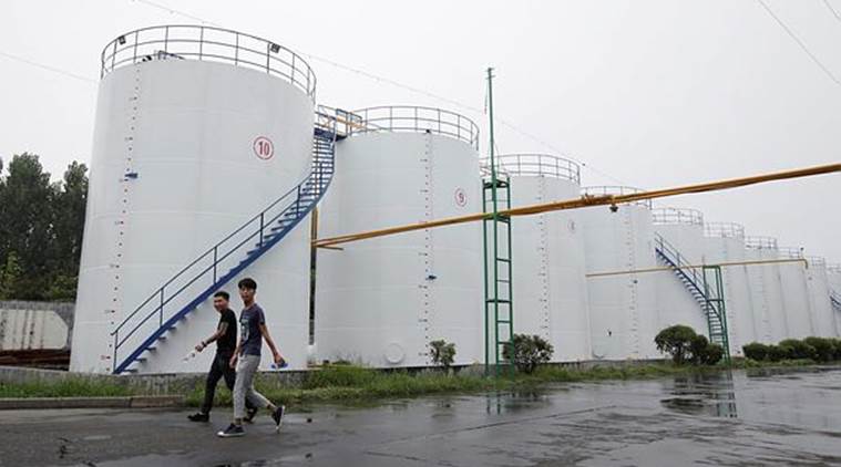 Oil slump deepens as China virus casts cloud over fuel demand, economy