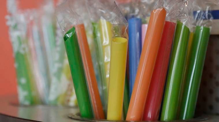 San Francisco moves to ban plastic straws, containers