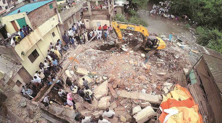 Pune: Building collapses in Mundhwa, 4 kids among 8 rescued from rubble ...